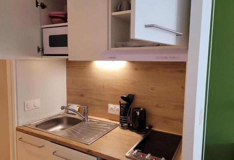 Twenty Business Flats Asnières Sur Seine