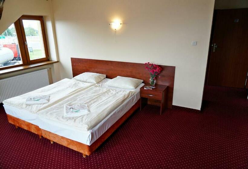 Общежитие Dwór świętoszówka