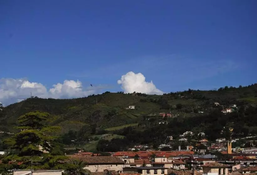 تختخواب و صبحانه A Casa Di Lola