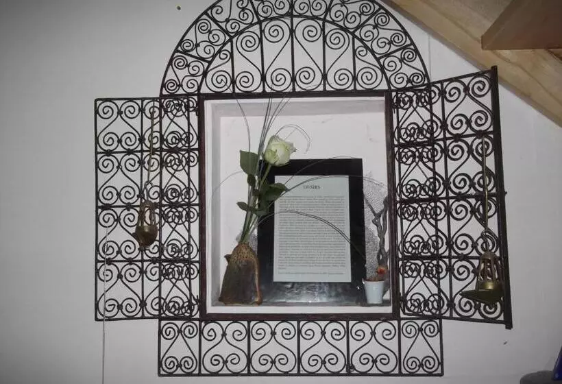 Aamiaismajoitus (B&B) Chambres D Hôtes Le Peyroux