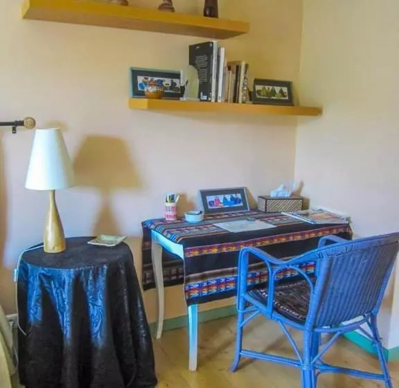 Aamiaismajoitus (B&B) Chambres D Hôtes Le Peyroux