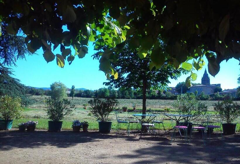 צימר Domaine Du Peyron