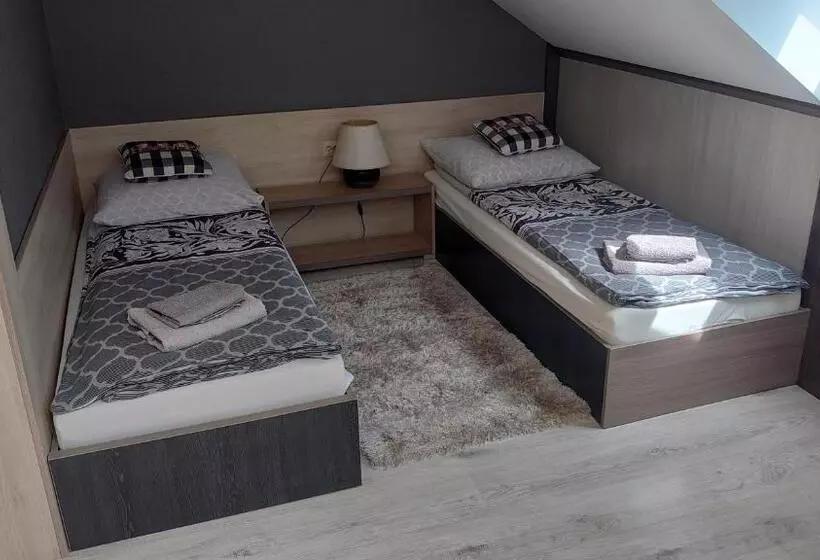 Aamiaismajoitus (B&B) Fitnessfun