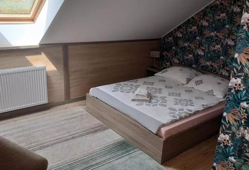 Aamiaismajoitus (B&B) Fitnessfun