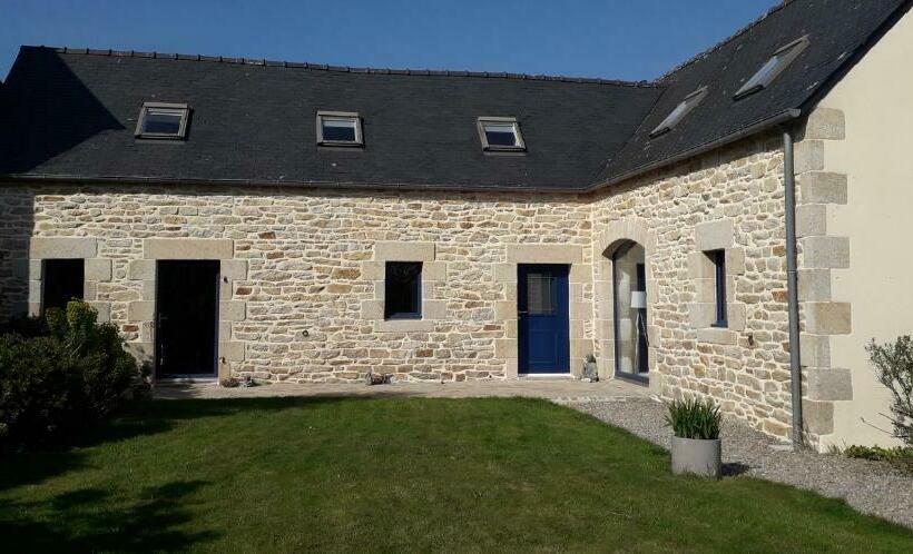 تختخواب و صبحانه La Fermette