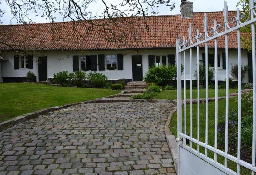 Nocleg ze śniadaniem La Longère D Ecottes