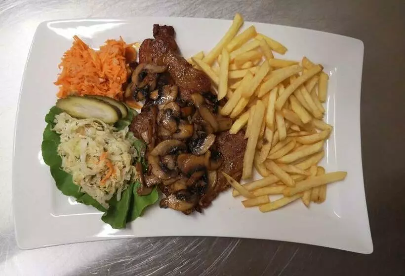 Aamiaismajoitus (B&B) U Kominka