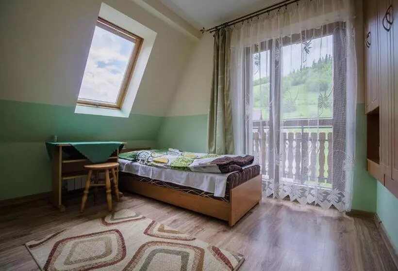 Aamiaismajoitus (B&B) U Kominka