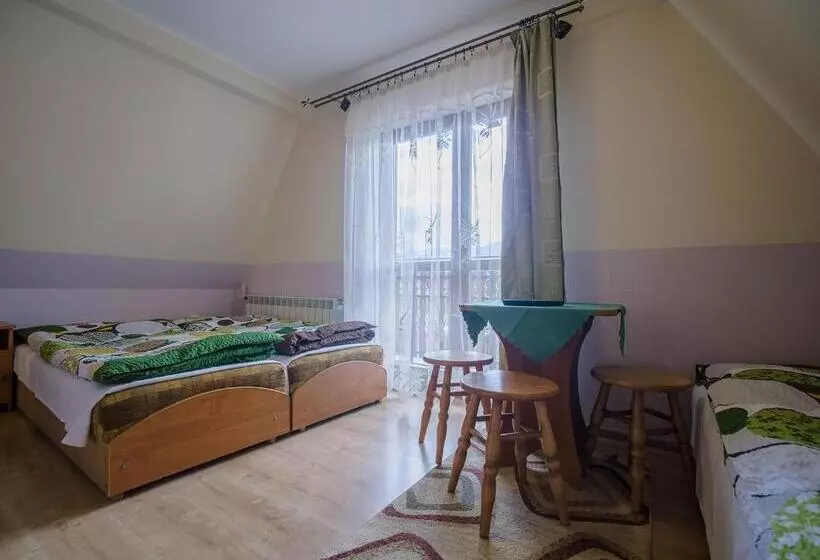 Aamiaismajoitus (B&B) U Kominka