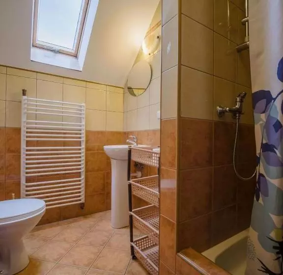 Aamiaismajoitus (B&B) U Kominka
