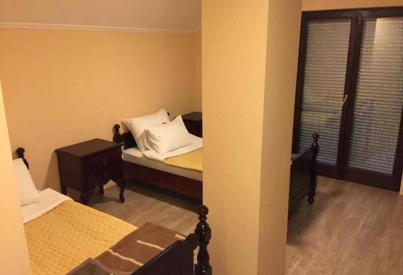 Bed & Breakfast Karavan