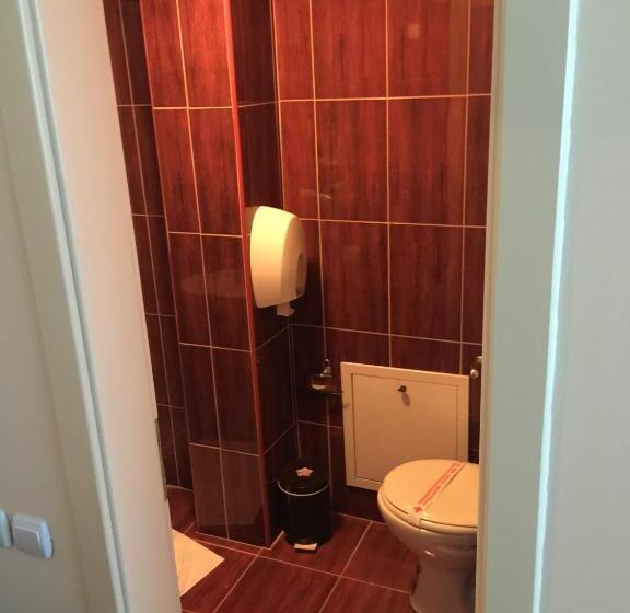 Bed & Breakfast Karavan