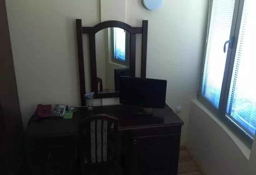 Bed & Breakfast Karavan