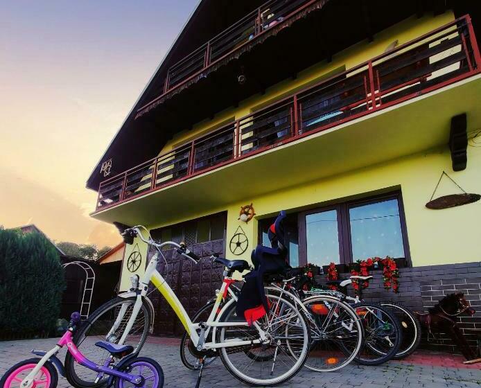 酒店 Agroturystyka Pod Kołami