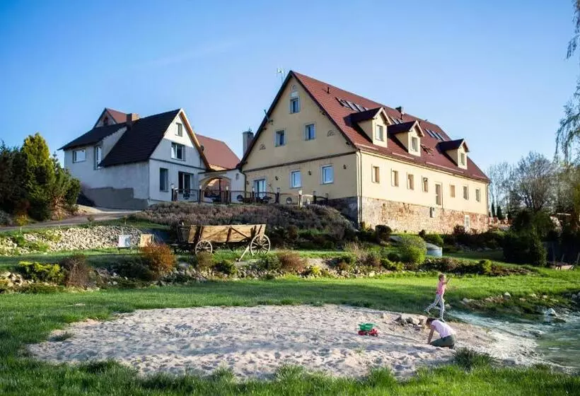 هتل Gospodarstwo Agroturystyczne Kowalowe Wzgórze
