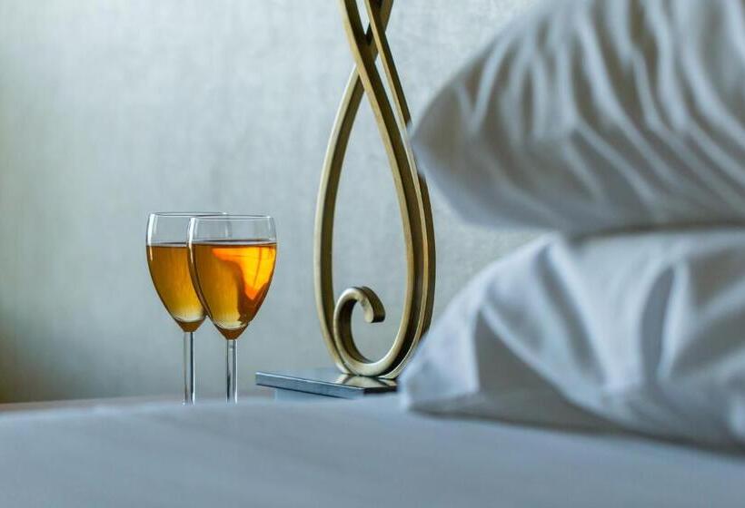 Otel Inn Of The Four Winds Seaside Oceanfront