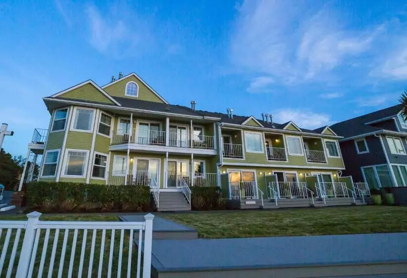 هتل Inn Of The Four Winds Seaside Oceanfront