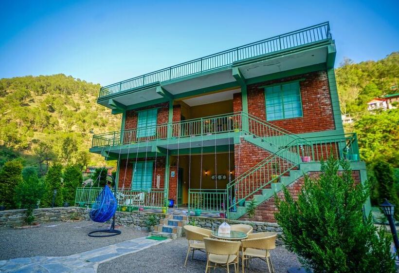 בית מלון כפרי Kainaat A Riverside Homestay