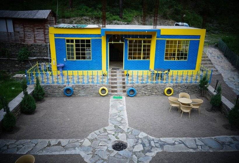 בית מלון כפרי Kainaat A Riverside Homestay