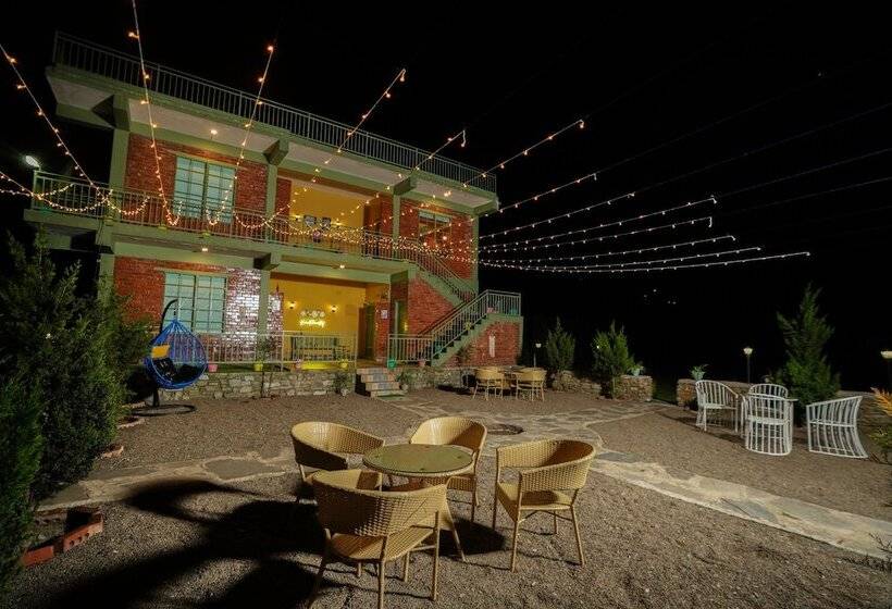 בית מלון כפרי Kainaat A Riverside Homestay