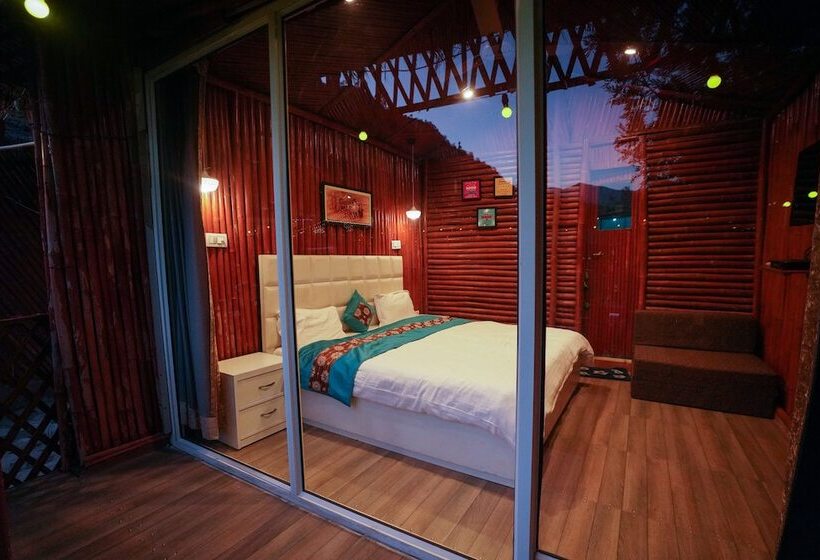 בית מלון כפרי Kainaat A Riverside Homestay