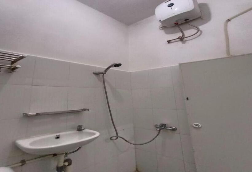 בית מלון כפרי Oyo 92207  Koperasi