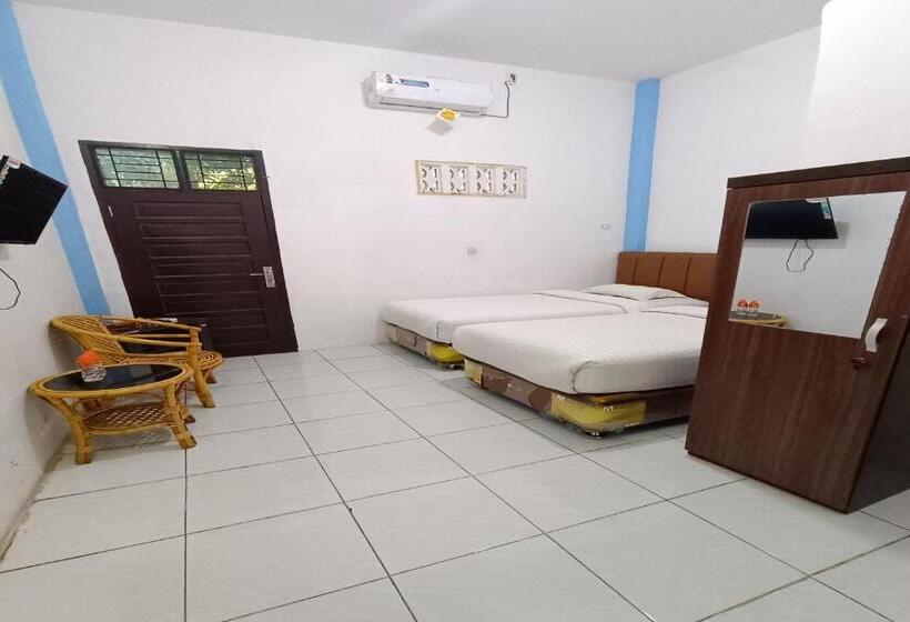 בית מלון כפרי Oyo 92207  Koperasi