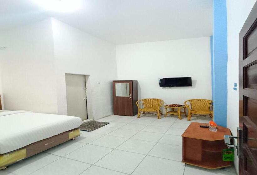 בית מלון כפרי Oyo 92207  Koperasi