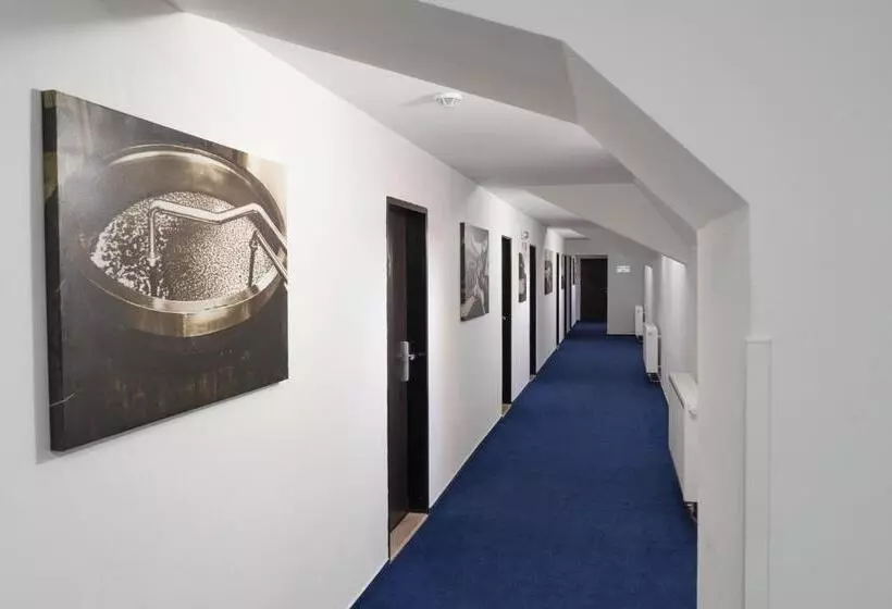 Hotelli Pivovar Kácov