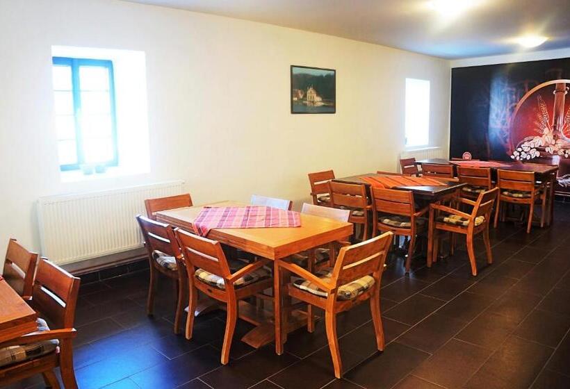 Hotel Pivovar Kácov