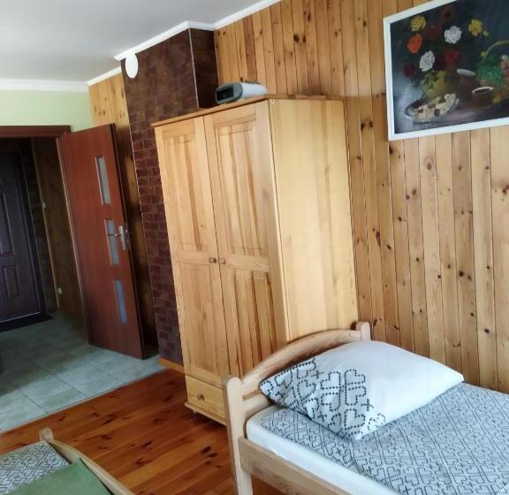 ホテル Pokoje Inulec