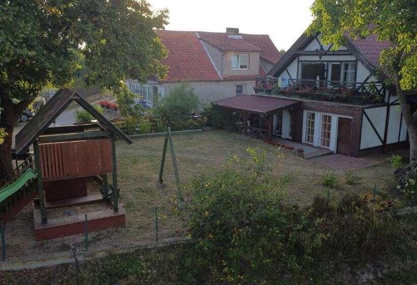 ホテル Pokoje Inulec