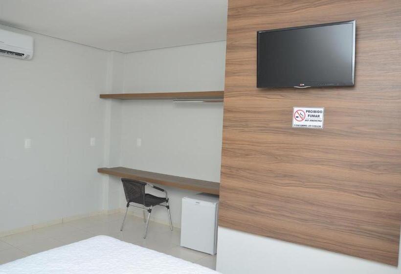 Отель Tapajos Palace