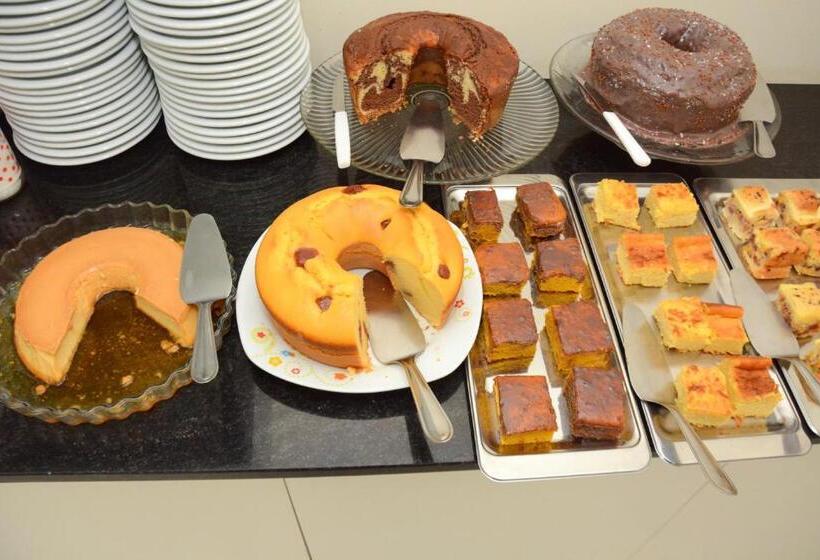 Отель Tapajos Palace