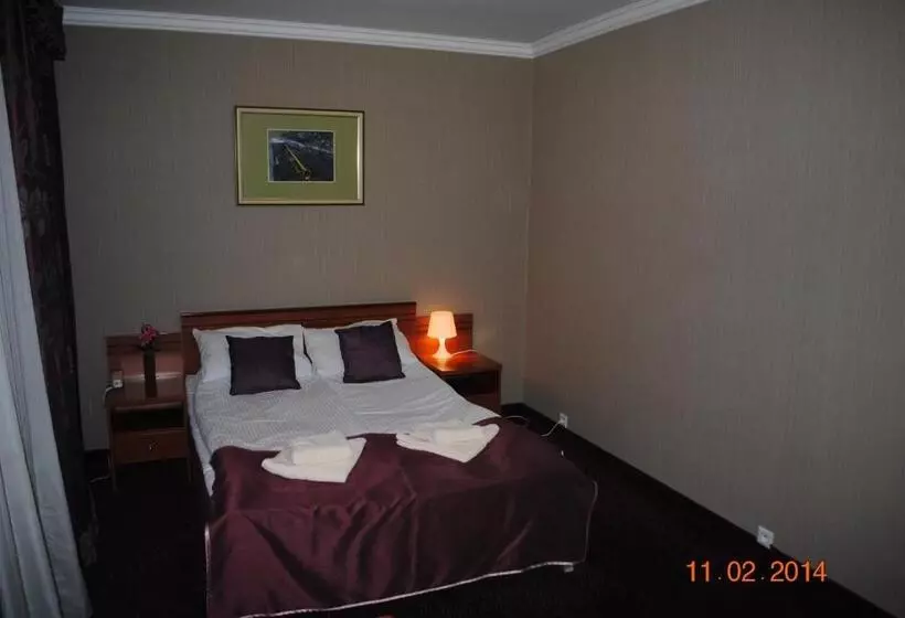 Hotelli Złoty Młyn Polichno