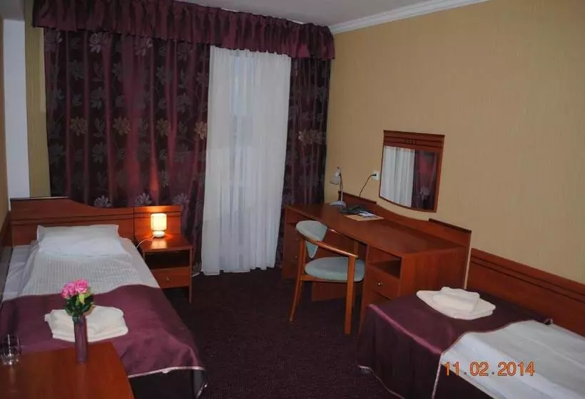 Hotelli Złoty Młyn Polichno