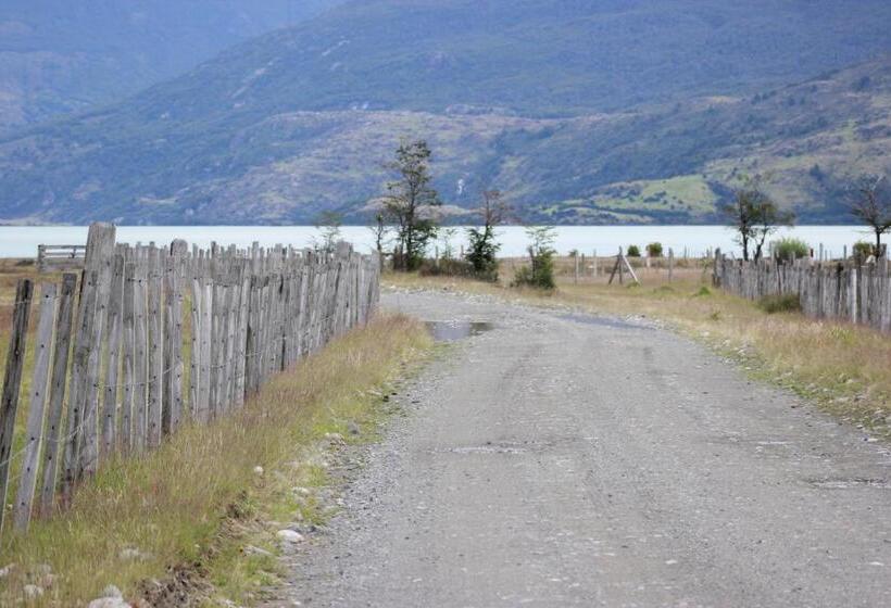 Panzió Cabañas Kela