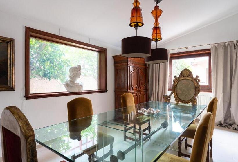 膳宿费 Domus Orestea Luxury Suites