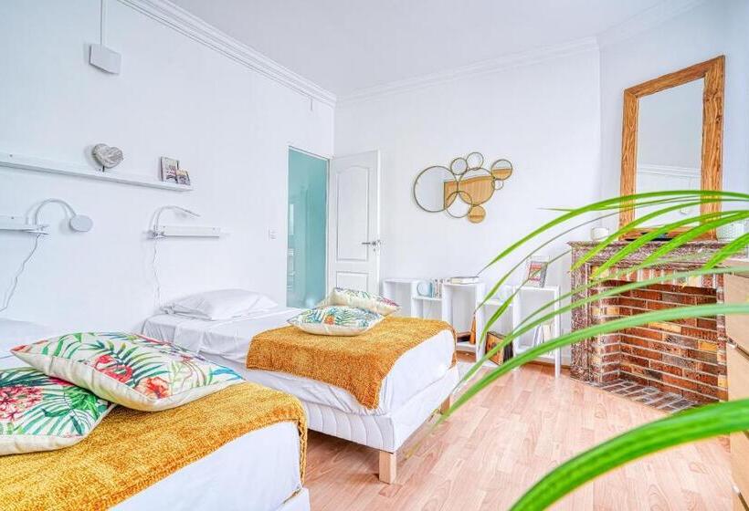 پانسیون Greg & Theo S