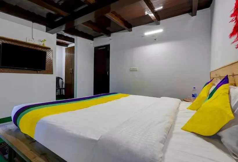 Majatalo Itsy Hotels Shri Gv Inn, 600 Mtrs From Tiffin Top