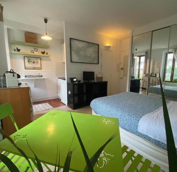 پانسیون L Académie De Clémence, Guest House Paris Roland Garros