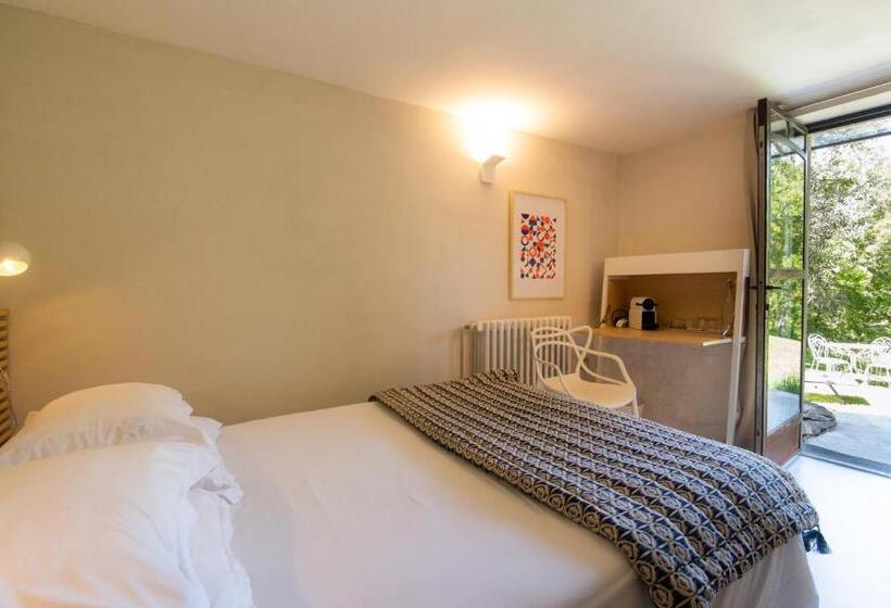 بنسيون Le Jas Du Boeuf