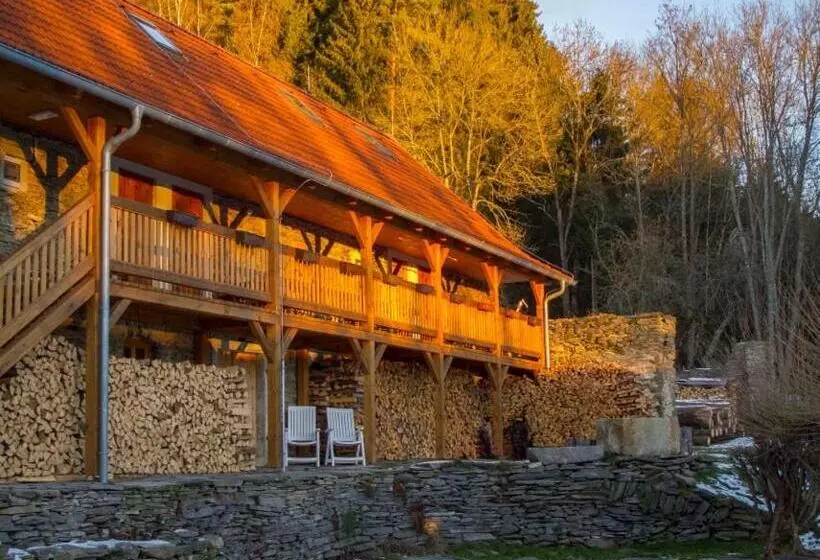 Majatalo Penzion Krakovice