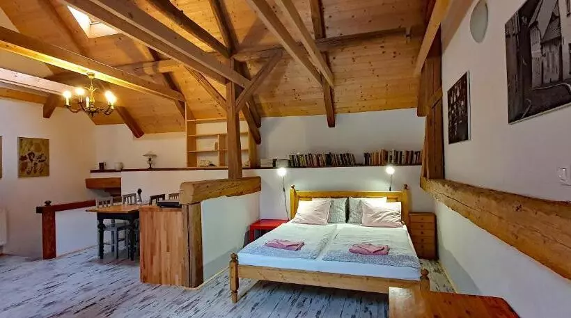 Majatalo Penzion Krakovice