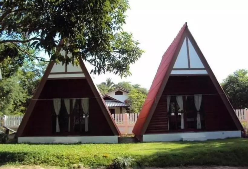 پانسیون Popeye House