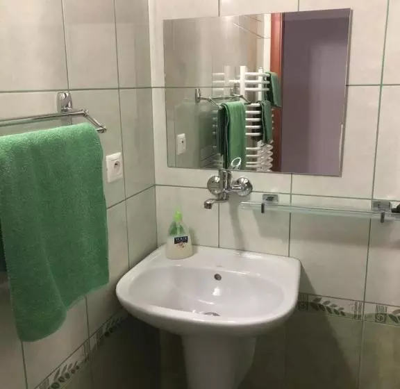 ペンション Ubytovanie U Emila