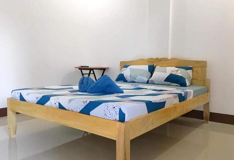 ペンション Za Priscila Tourist Inn