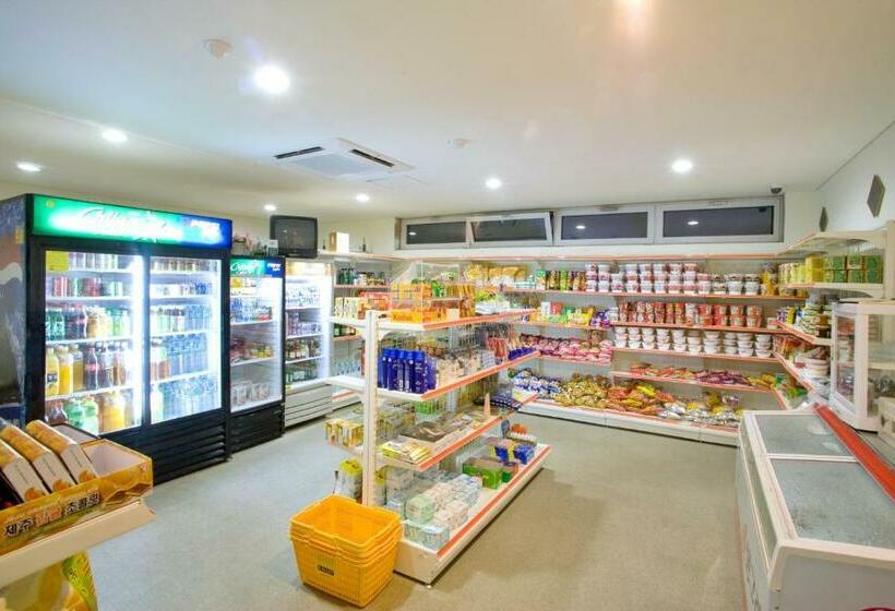 منتجع Castlex Golf Villa