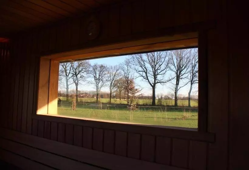 B&b Pipowagen Het Wellnesst Op Wellness Camping En B&b Stoltenborg