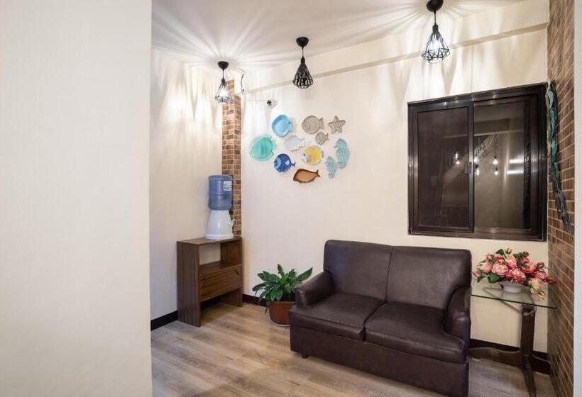 Hotel Casitas Inn Tagaytay Co